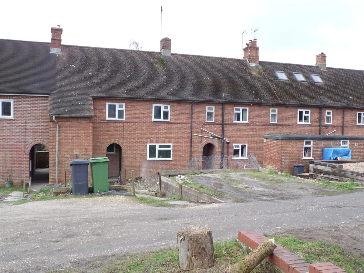 Fishers Field, St Mary Bourne, SP11
