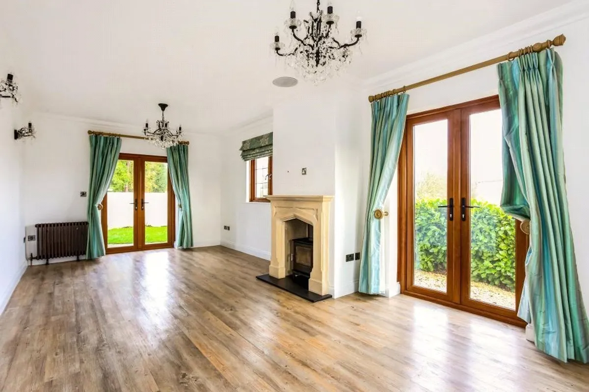 Breach Farm Cottages, Dummer, RG25