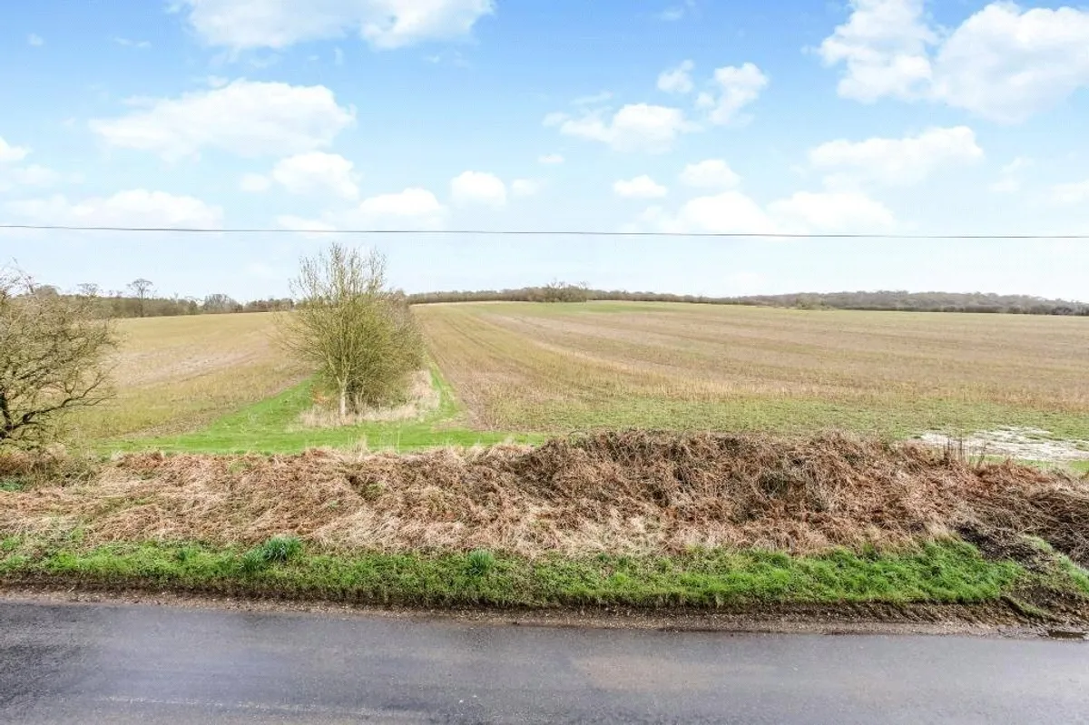 Breach Farm Cottages, Dummer, RG25