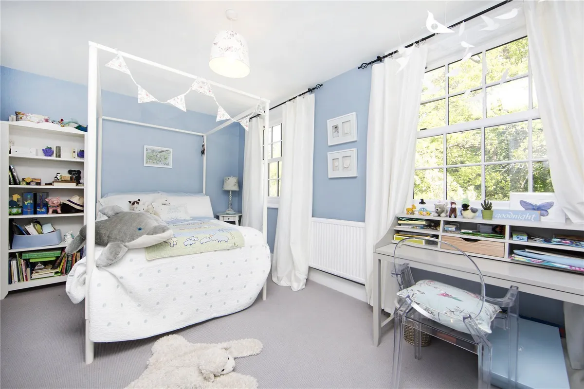 Mowbray Hill, Mortimer, Berkshire, RG7