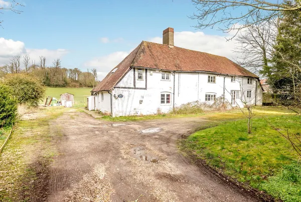 Station Road, Overton, Basingstoke, RG25