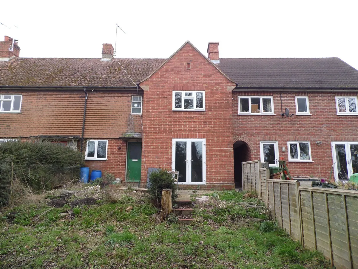 Fishers Field, St Mary Bourne, SP11