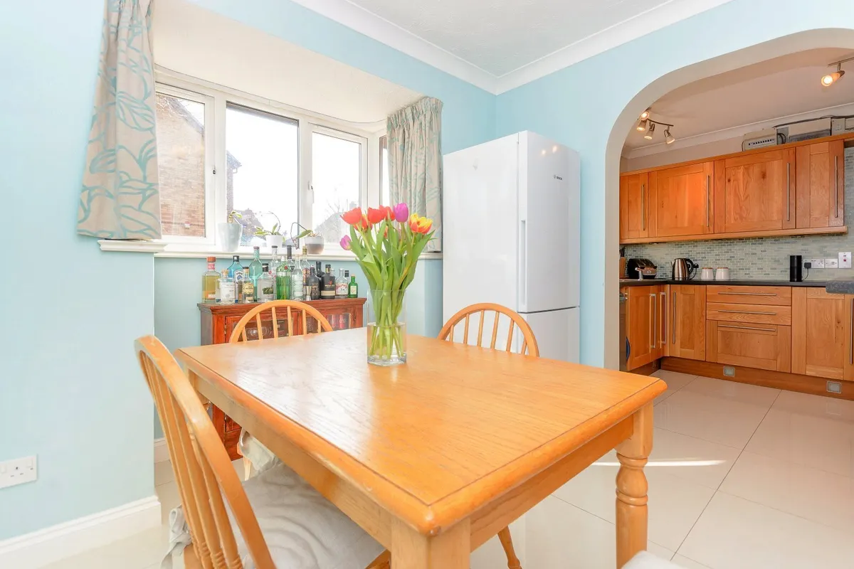 Meadow Rise, North Waltham, Basingstoke, RG25