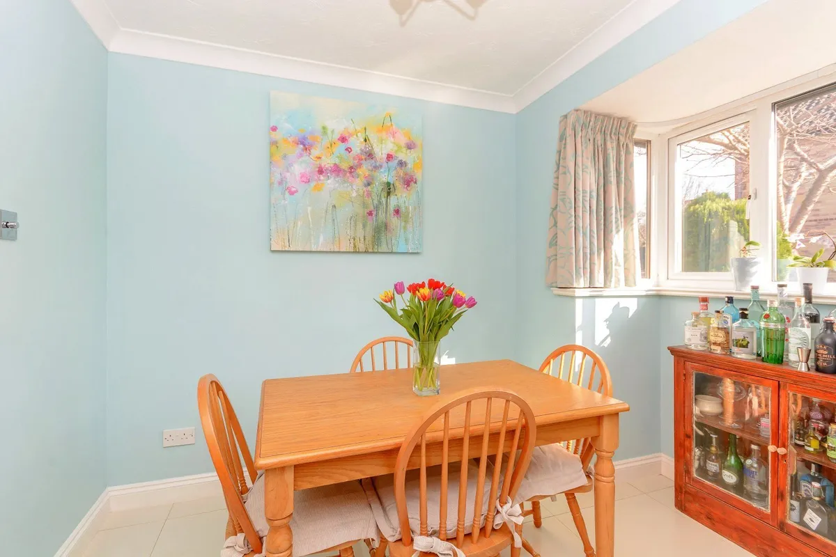 Meadow Rise, North Waltham, Basingstoke, RG25