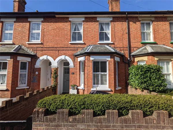 York Road, Farnborough, GU14