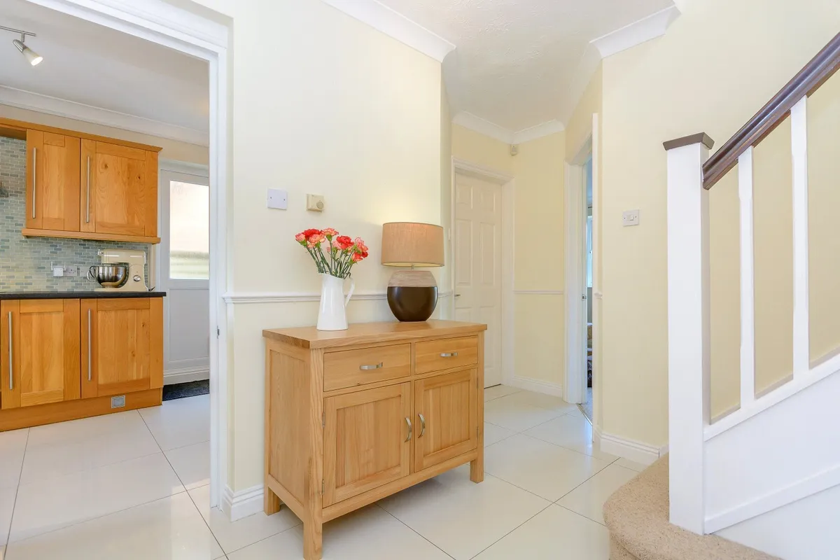 Meadow Rise, North Waltham, Basingstoke, RG25