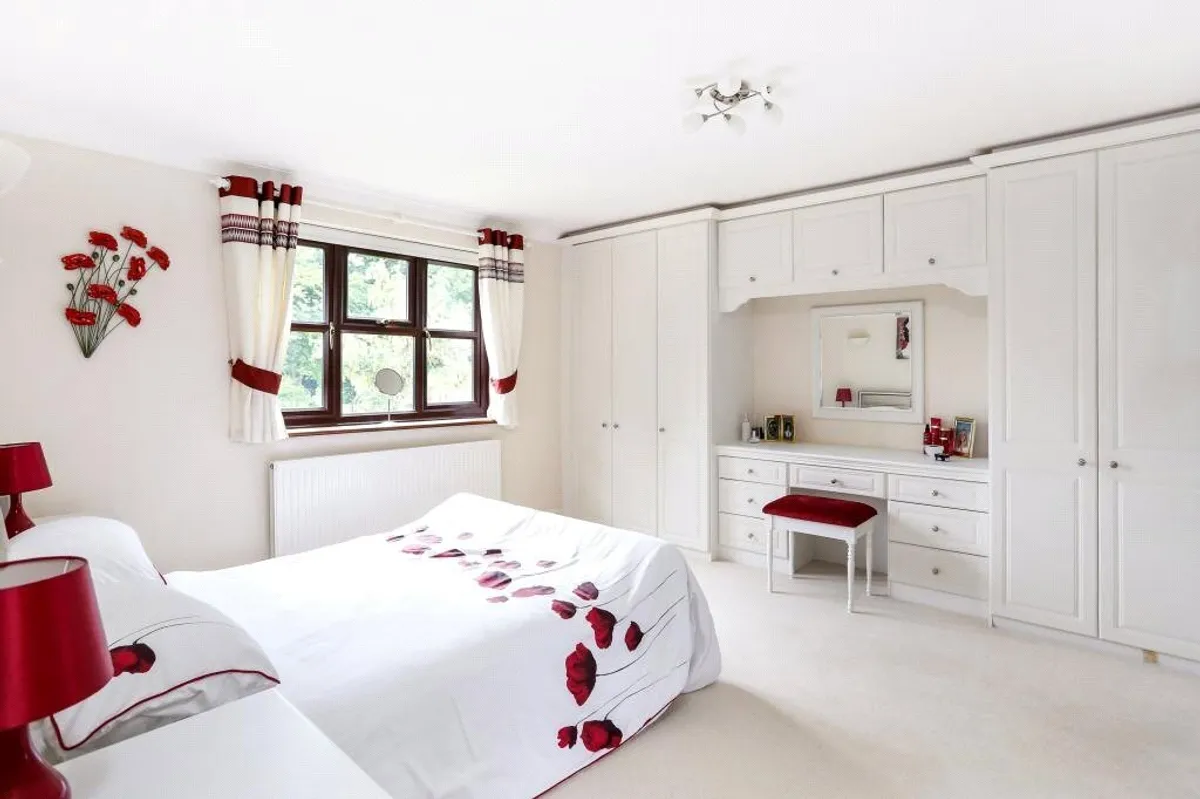 Salters Heath Road, Monk Sherborne, Nr Basingstoke, RG26