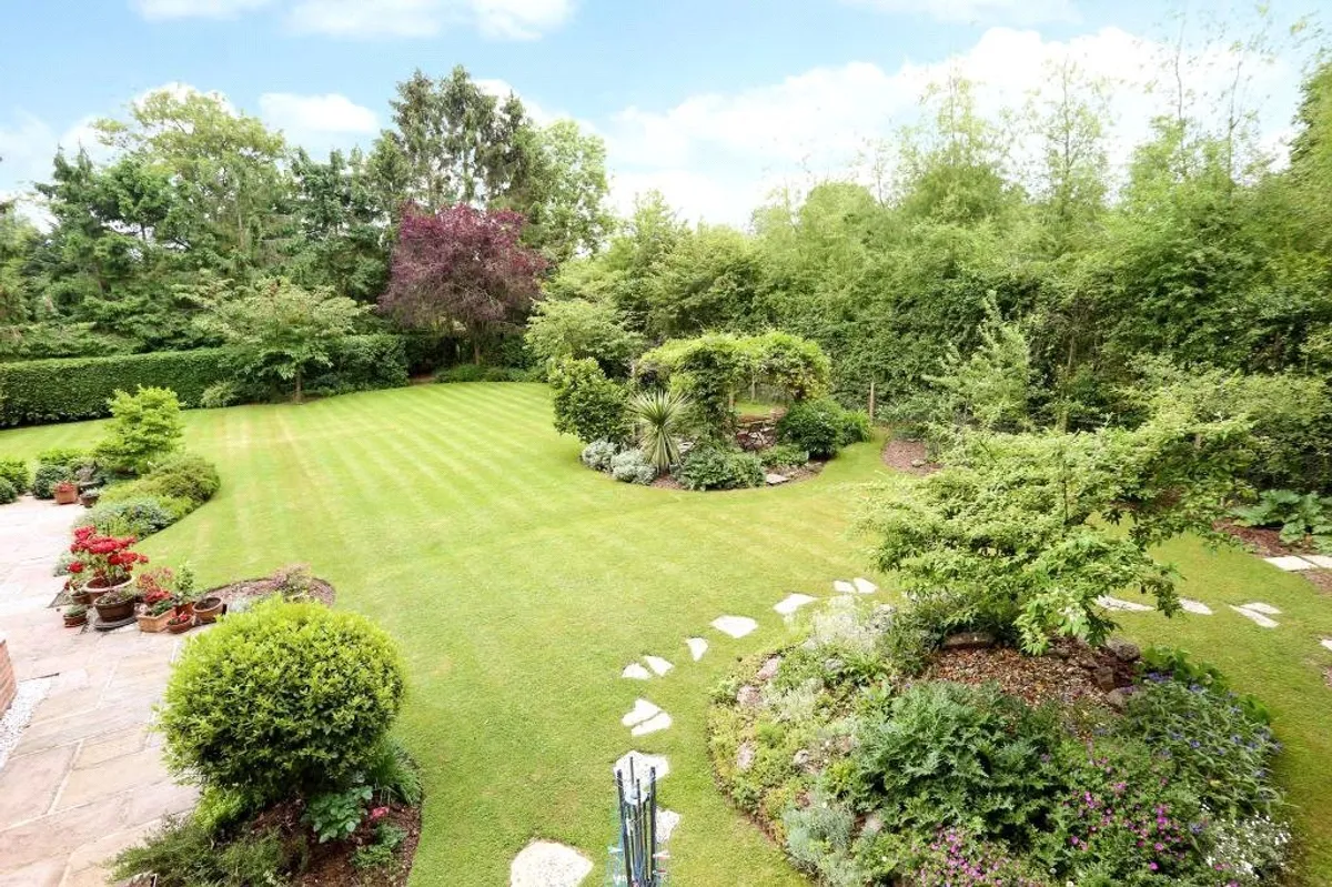 Salters Heath Road, Monk Sherborne, Nr Basingstoke, RG26