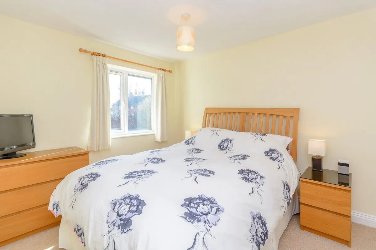Meadow Rise, North Waltham, Basingstoke, RG25