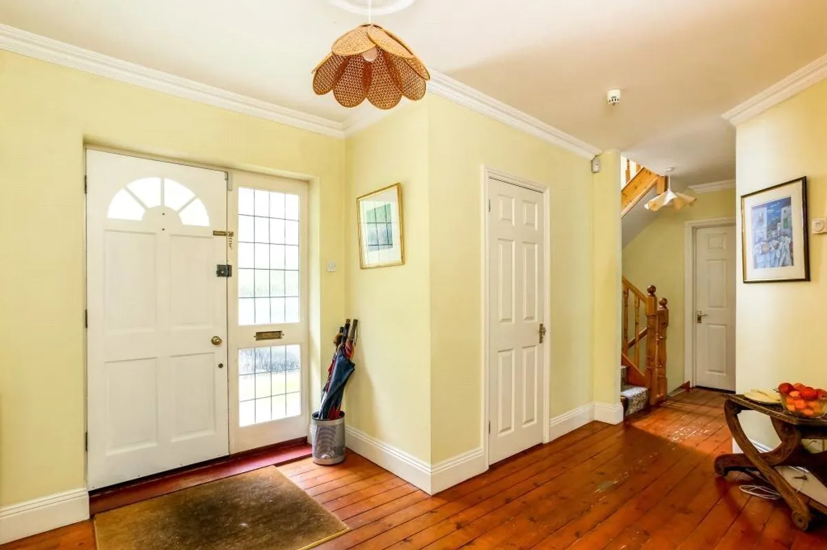 Russell Road, Basingstoke, RG21