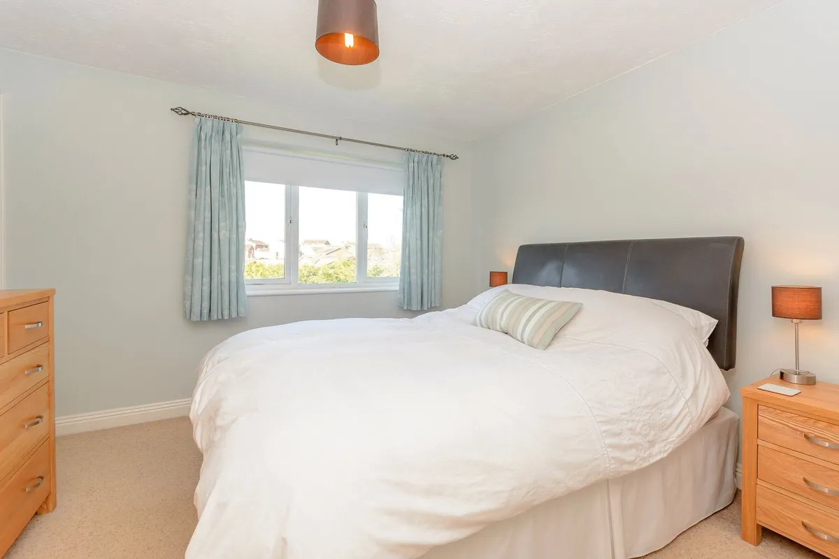 Meadow Rise, North Waltham, Basingstoke, RG25