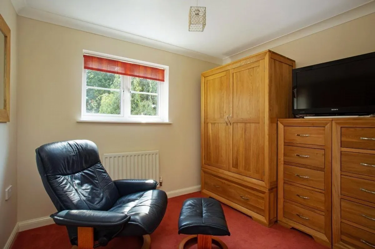 Wood End, Chineham, RG24
