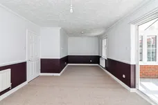 John Lawrence Close, Beccles