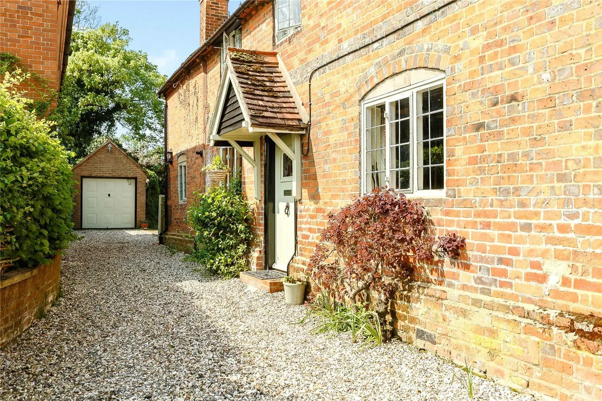 Vine Cottage, Silchester, Hampshire, RG7