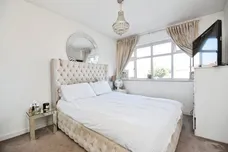 Charlotte Gardens, Romford