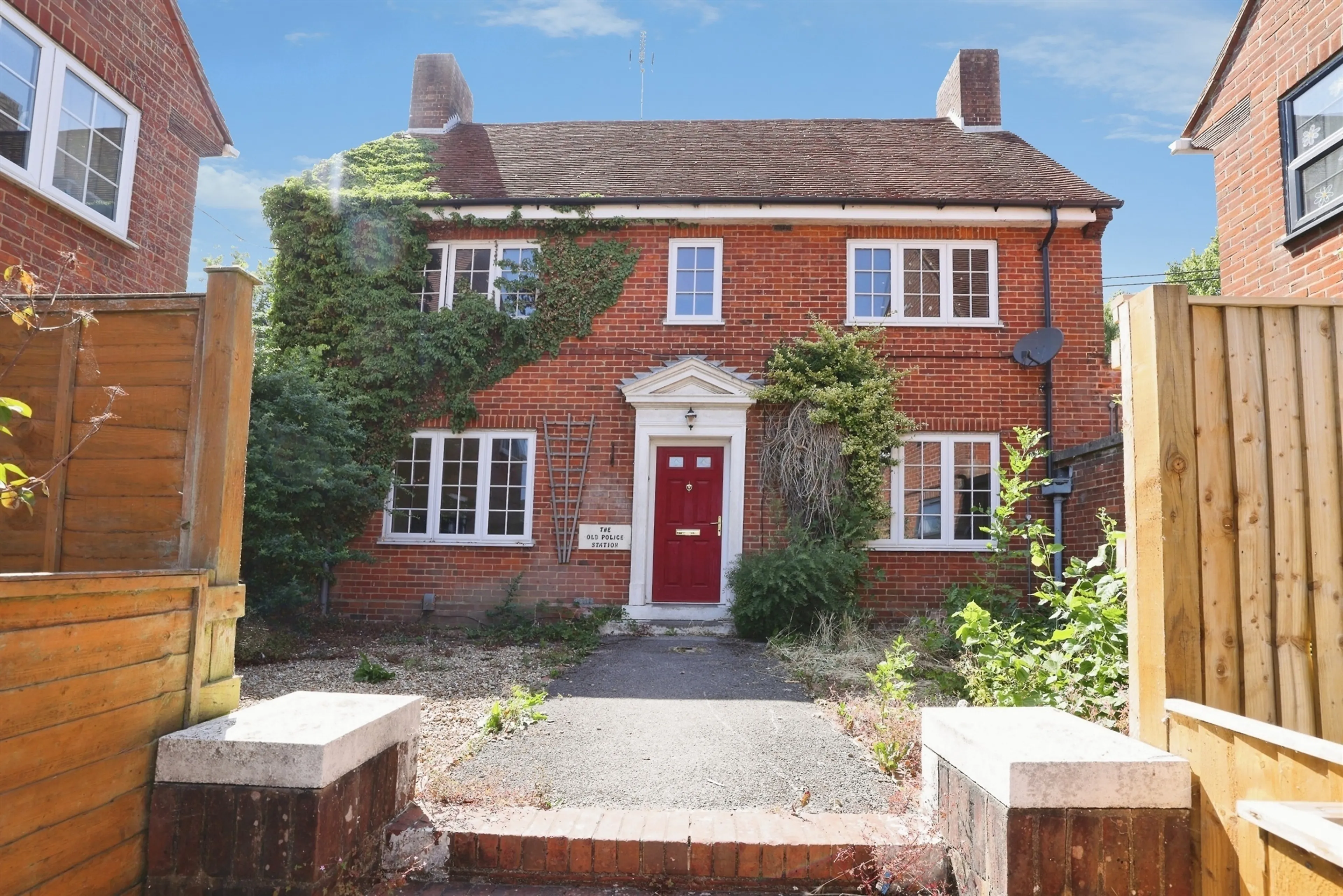 Property photo 0