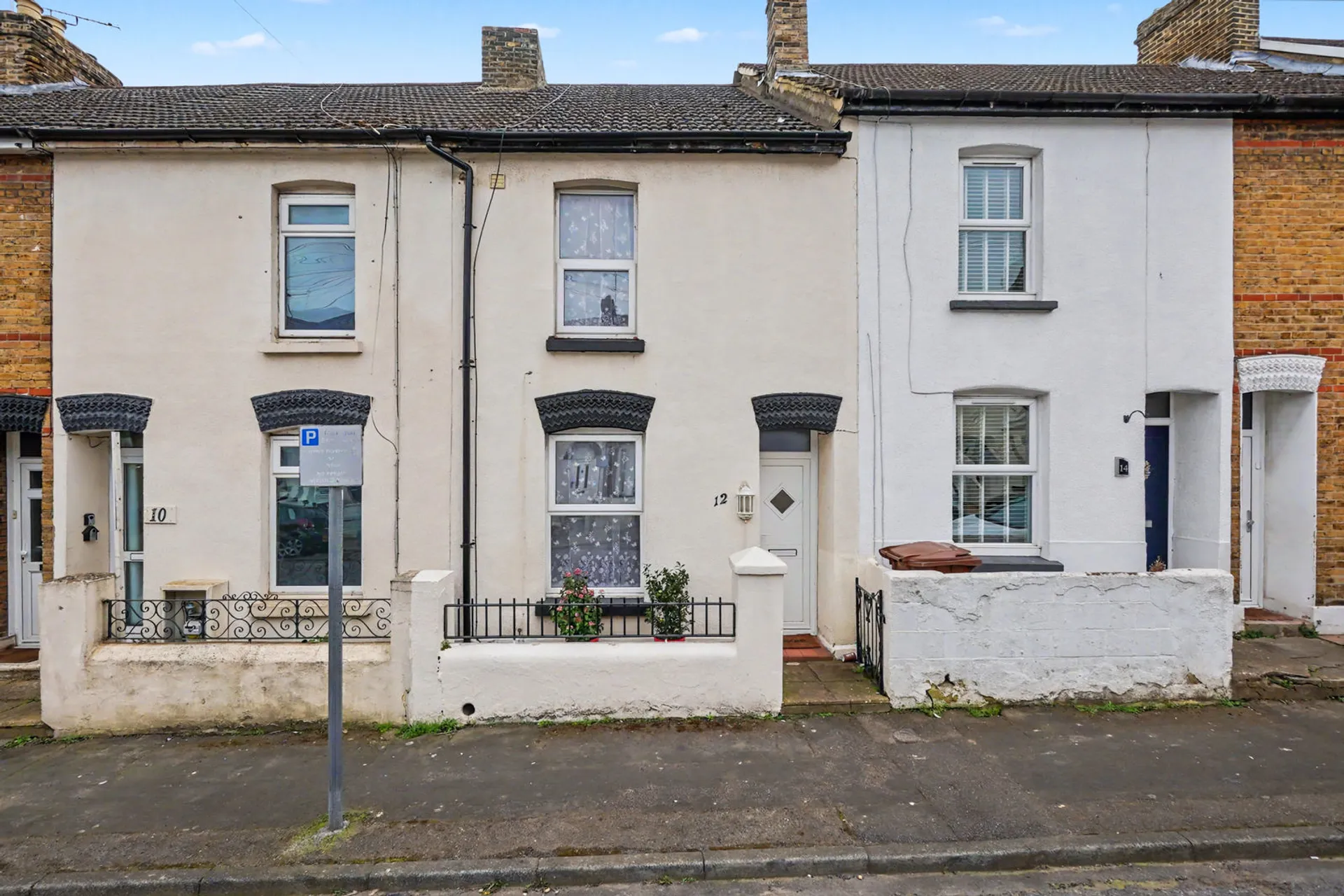 Property photo top 0