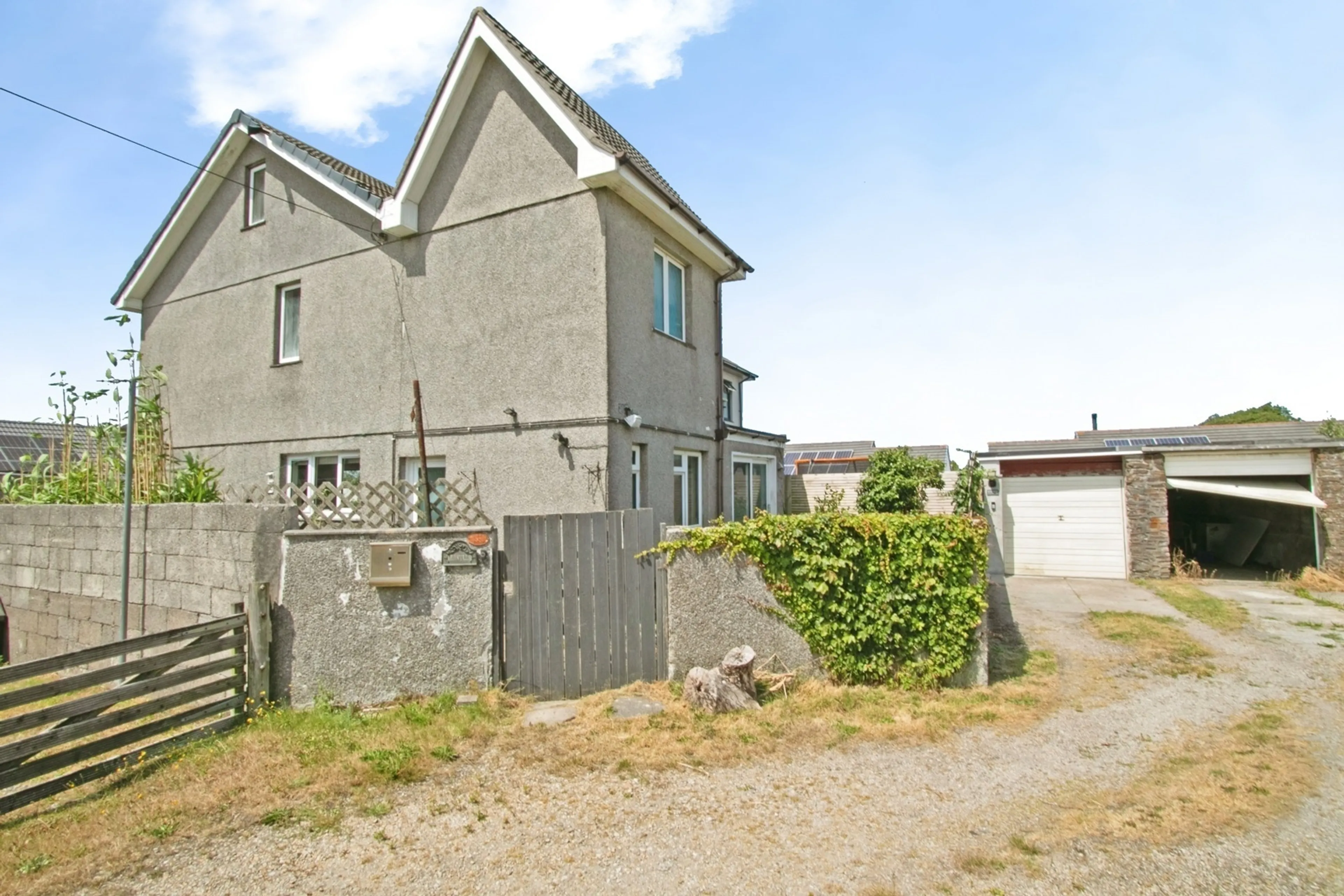 Property photo 0