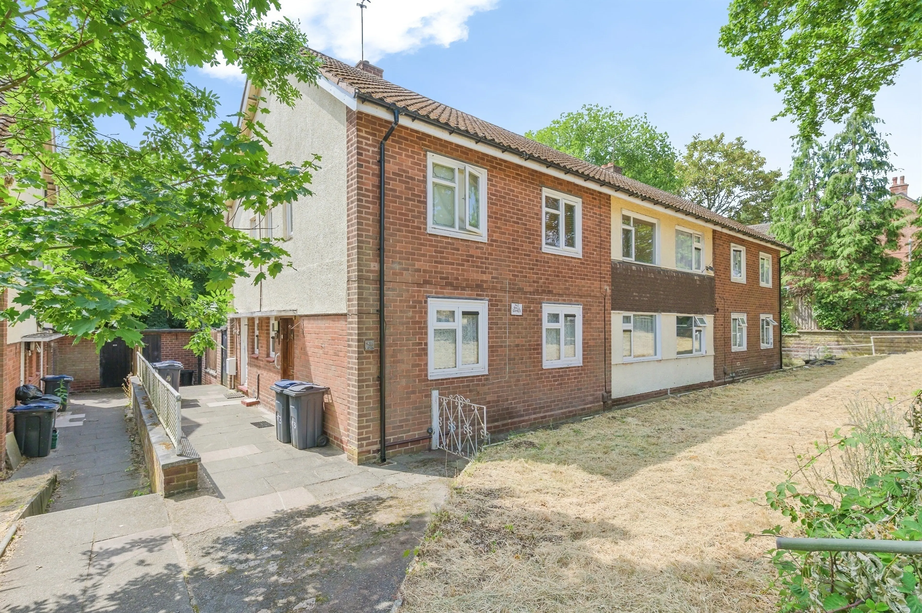 Property photo 0