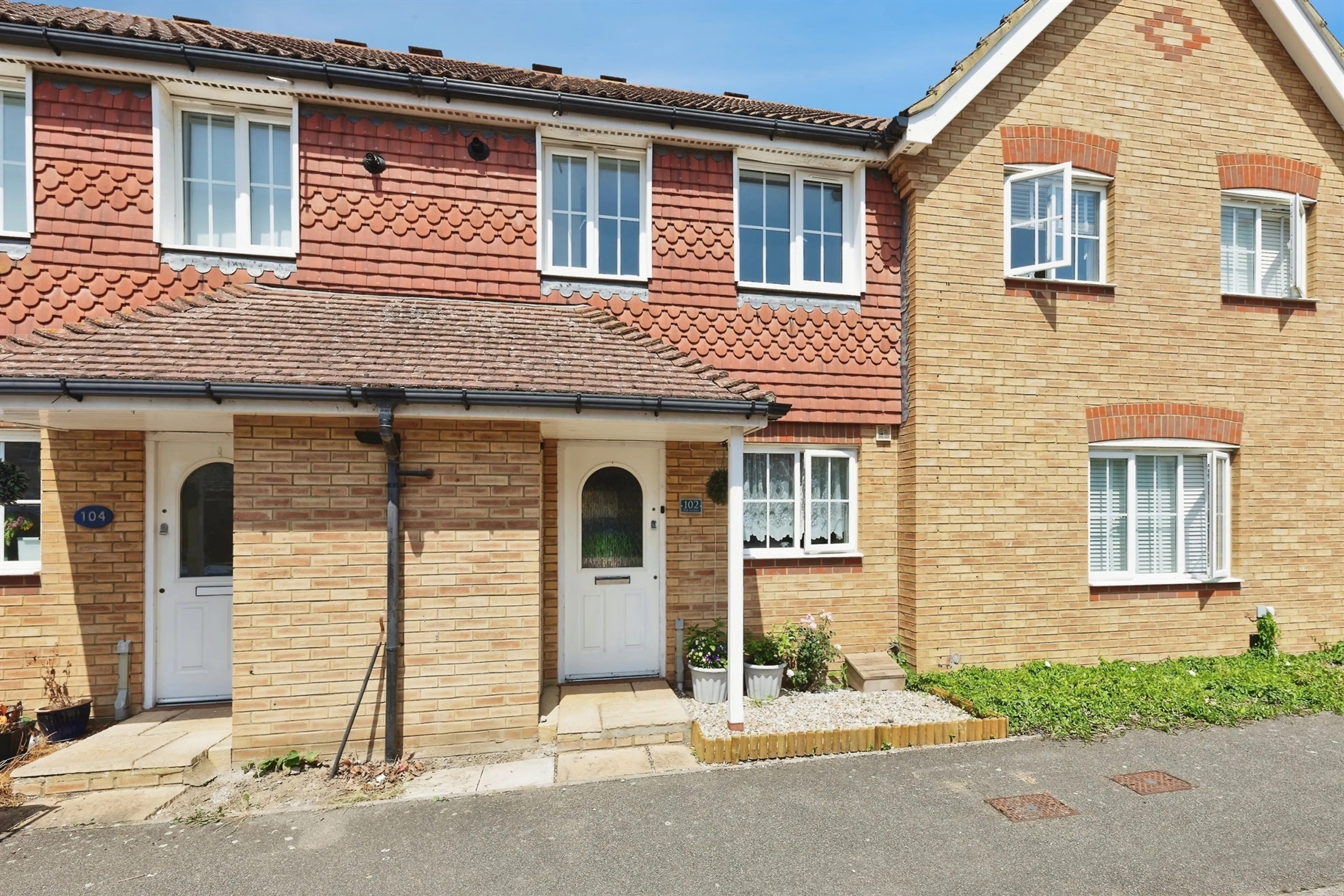 Property photo 0