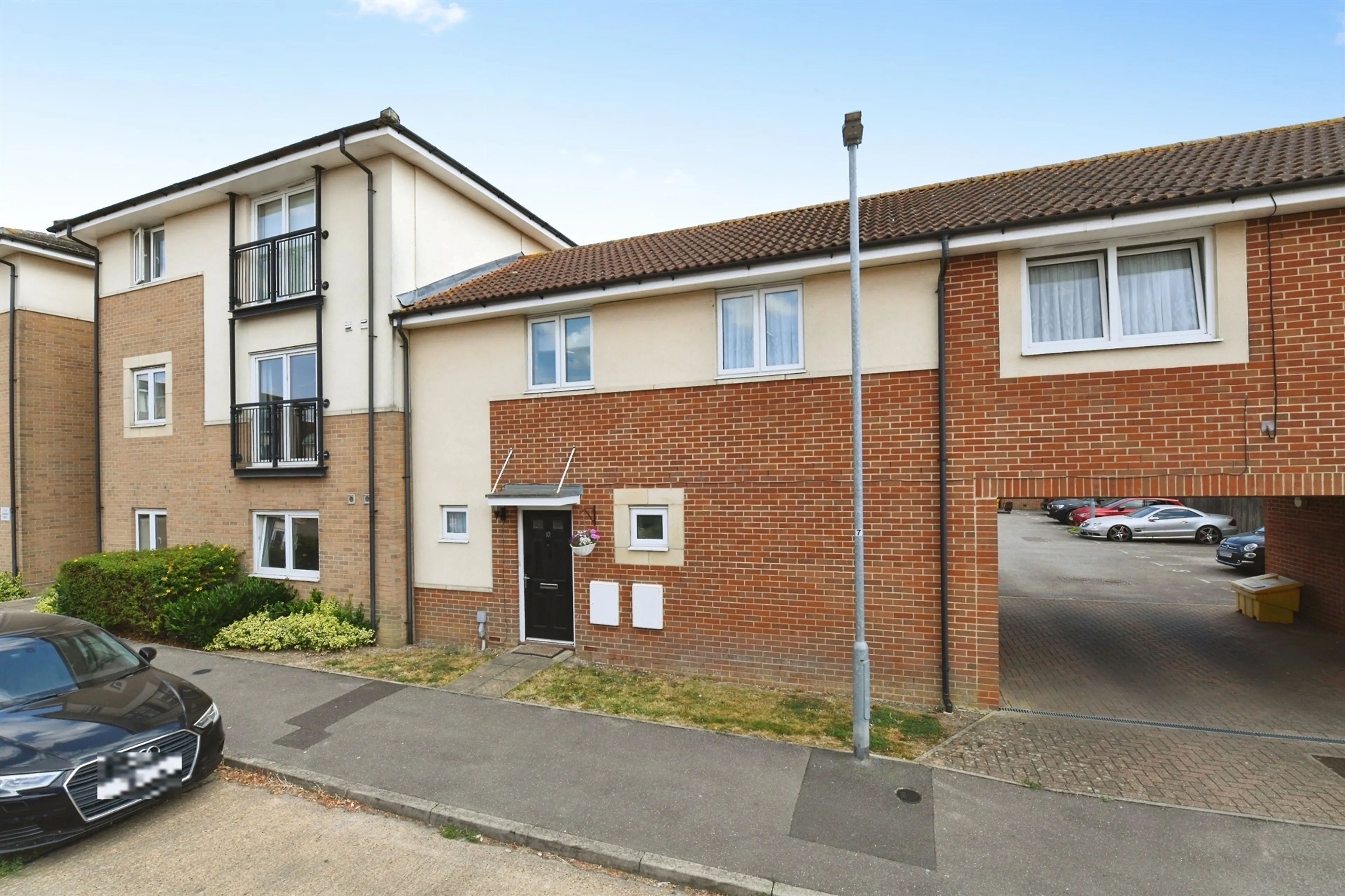 Property photo 0