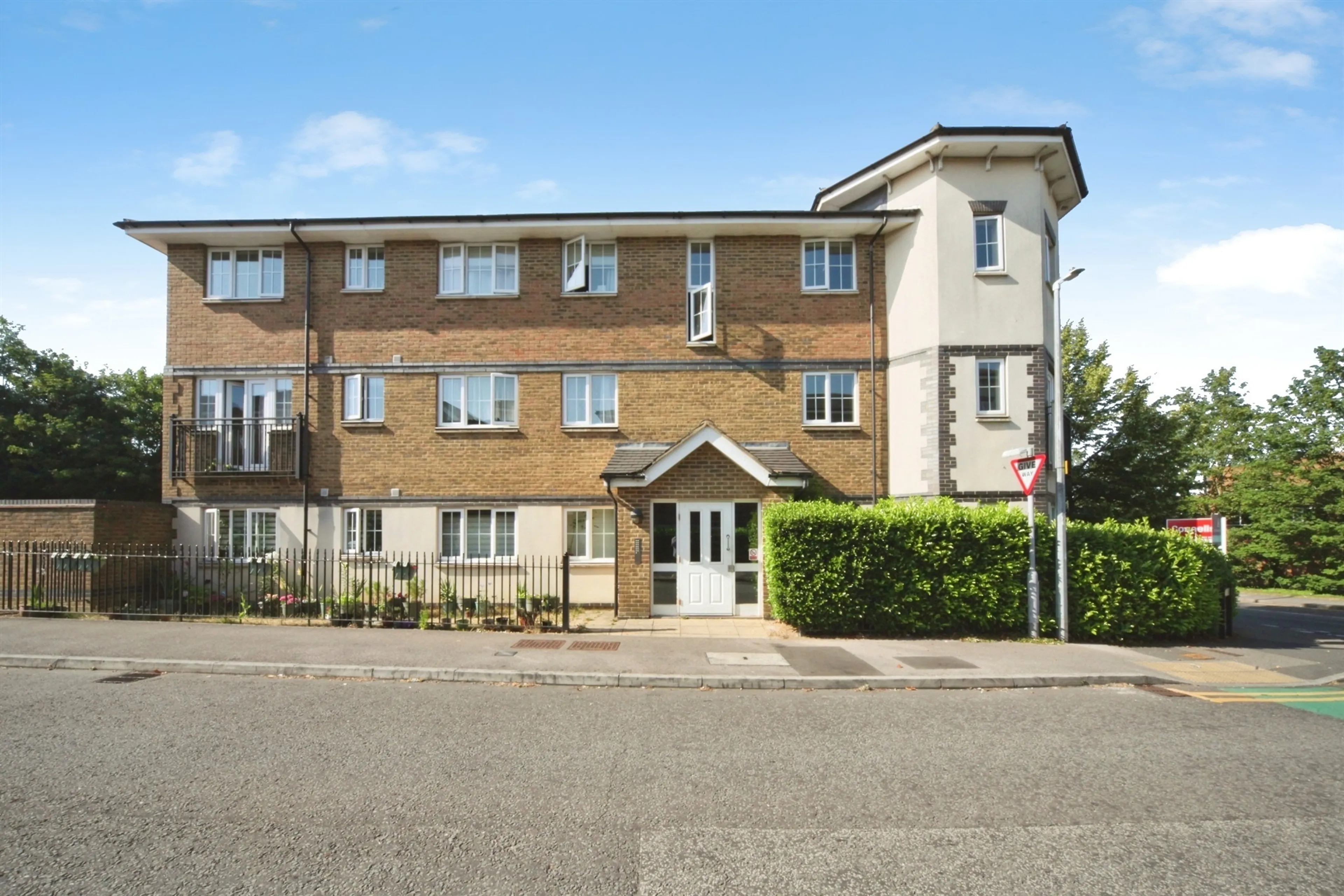 Property photo 0