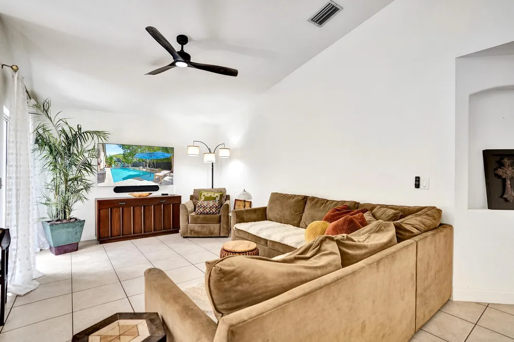 6214 Sand Hills Circle, Lake Worth, FL 33463