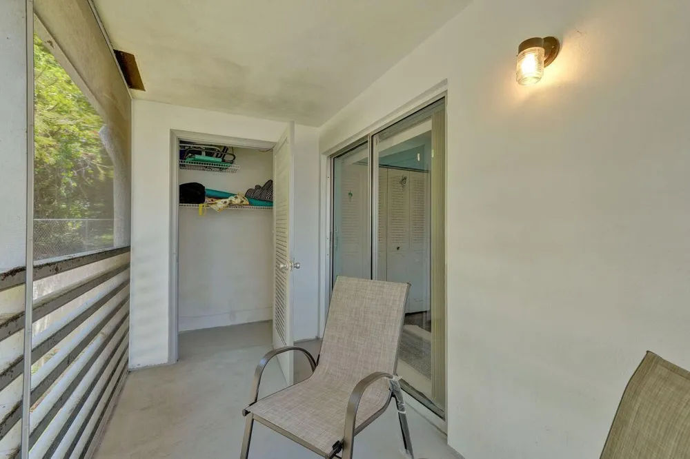 3120 Cynthia Ln, Lake Worth Beach, FL 33461