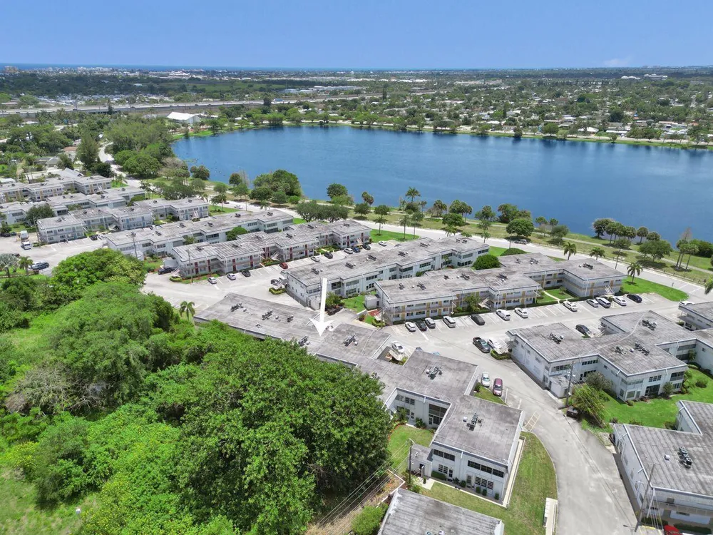 3120 Cynthia Ln, Lake Worth Beach, FL 33461