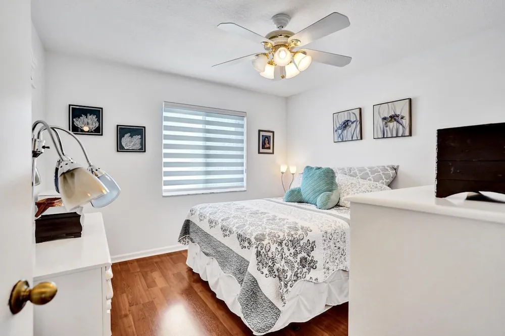 5222 Prairie Dunes Village Circle, Lake Worth Beach, FL 33463