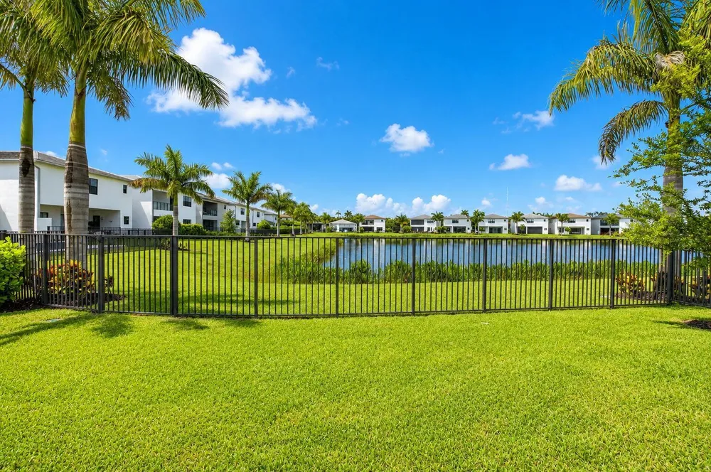 20056 Boca West Dr, Boca Raton, FL 33434