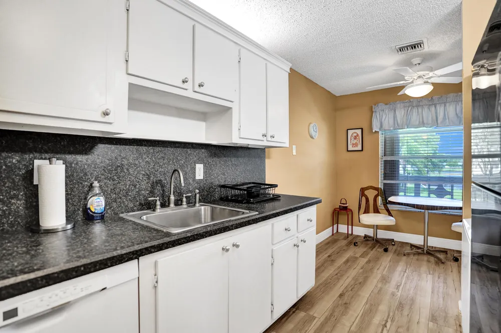 1050 Citrus Way, Delray Beach, FL 33445