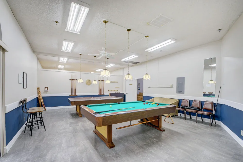 3425 Via Poinciana, Lake Worth, FL 33467