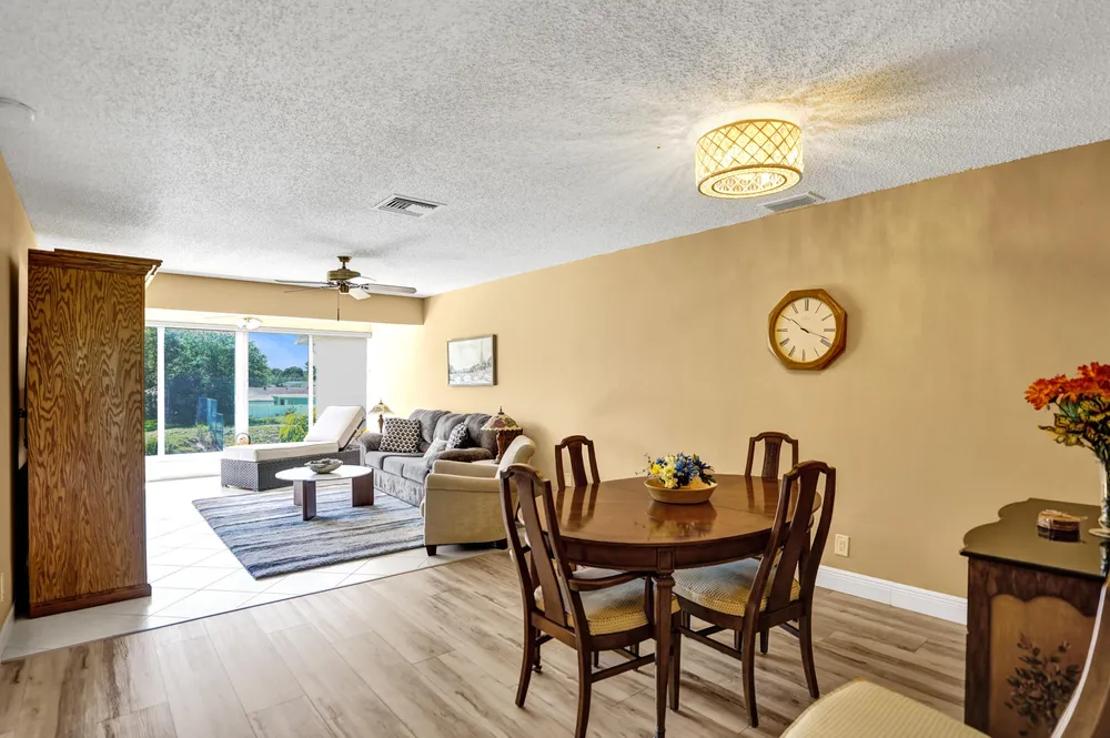 1050 Citrus Way, Delray Beach, FL 33445