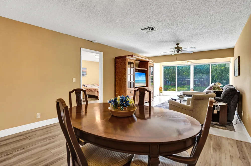 1050 Citrus Way, Delray Beach, FL 33445