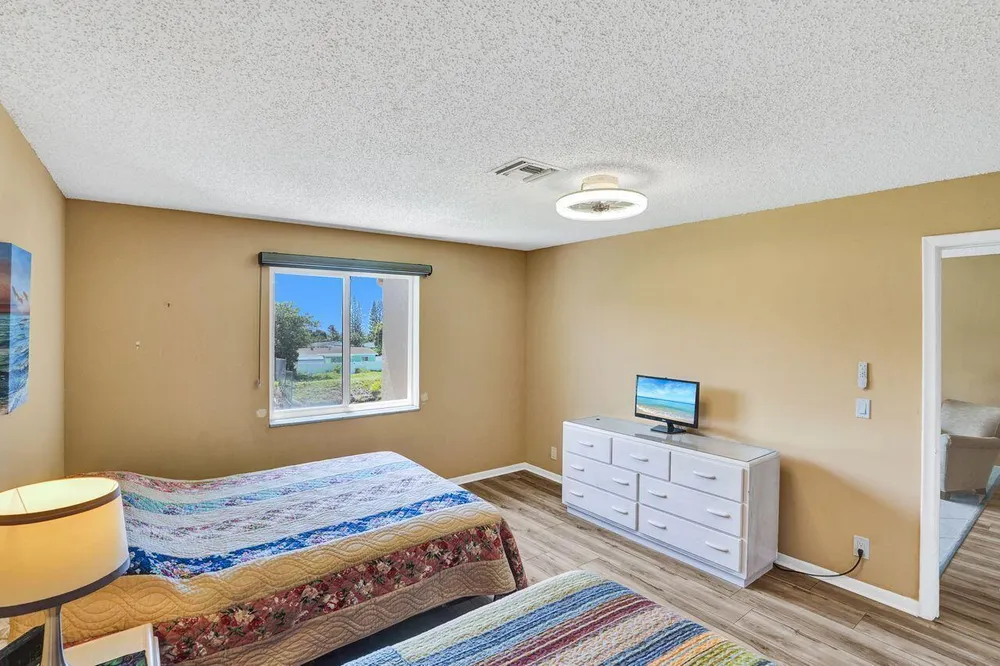 1050 Citrus Way, Delray Beach, FL 33445