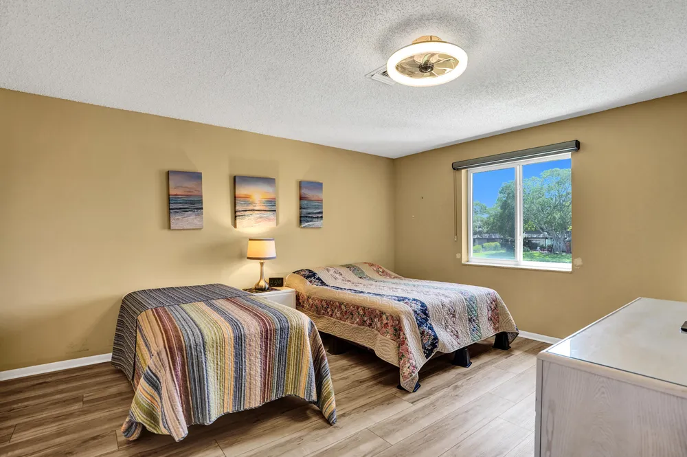 1050 Citrus Way, Delray Beach, FL 33445