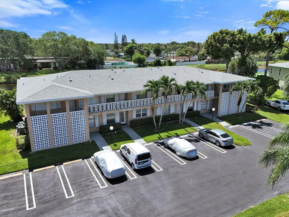 1050 Citrus Way, Delray Beach, FL 33445