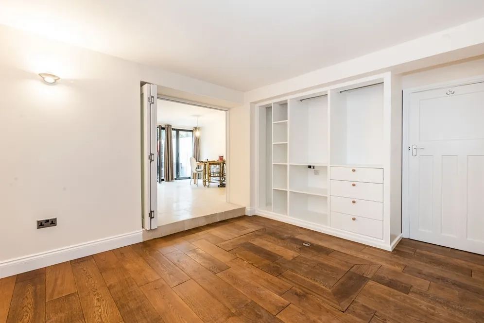 Larkhall Rise London SW4 photo 7