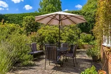 The Street, Long Sutton, RG29 photo 17
