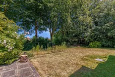 The Street, Long Sutton, RG29 photo 23