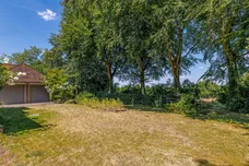 The Street, Long Sutton, RG29 photo 32