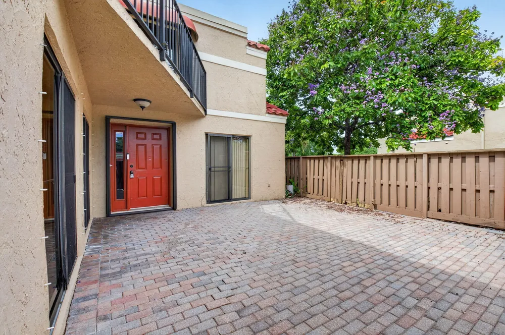 8230 Severn Dr, Boca Raton, FL 33433