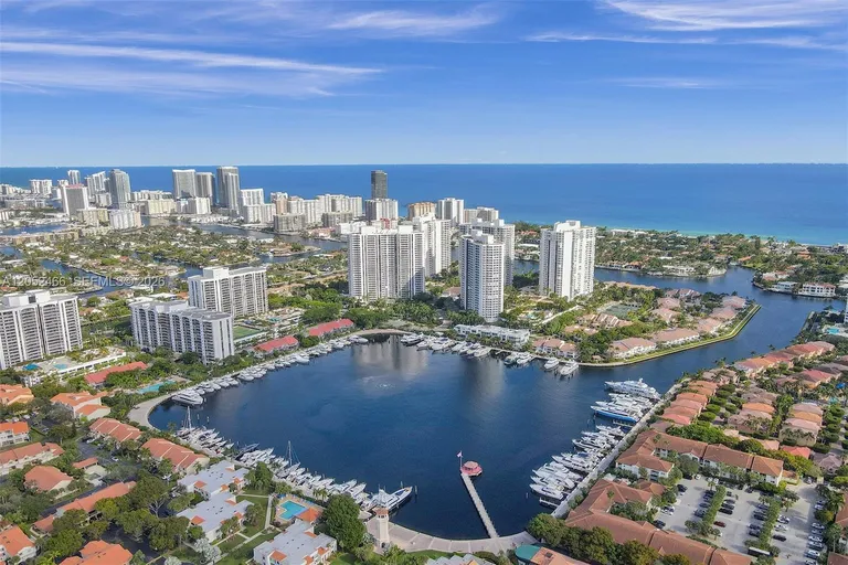 21150 Point Pl, Aventura, FL 33180