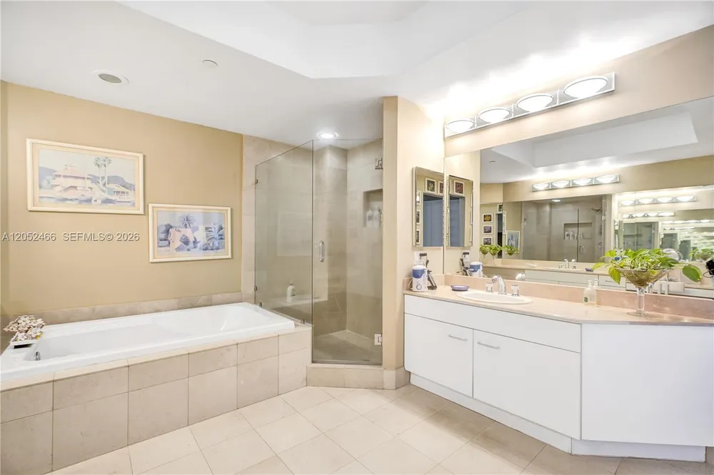21150 Point Pl, Aventura, FL 33180