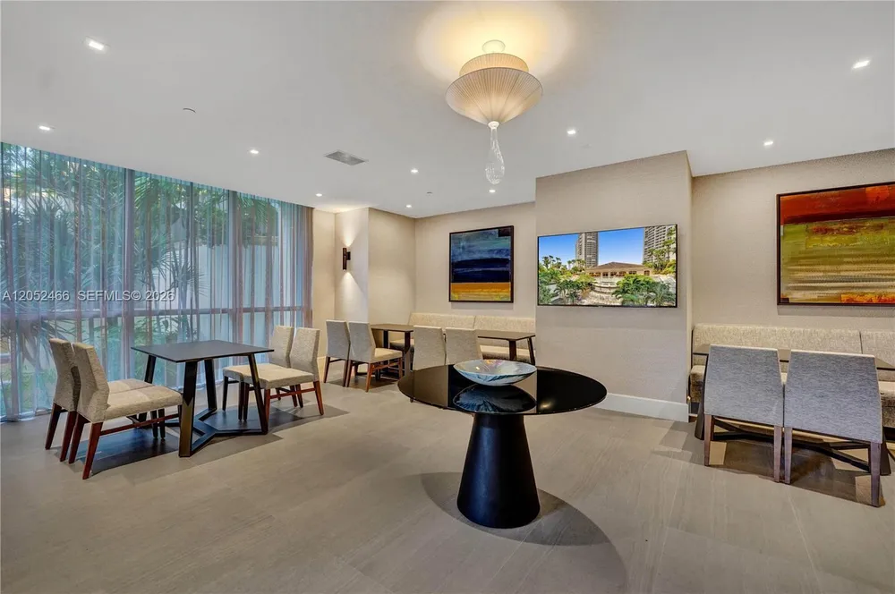 21150 Point Pl, Aventura, FL 33180