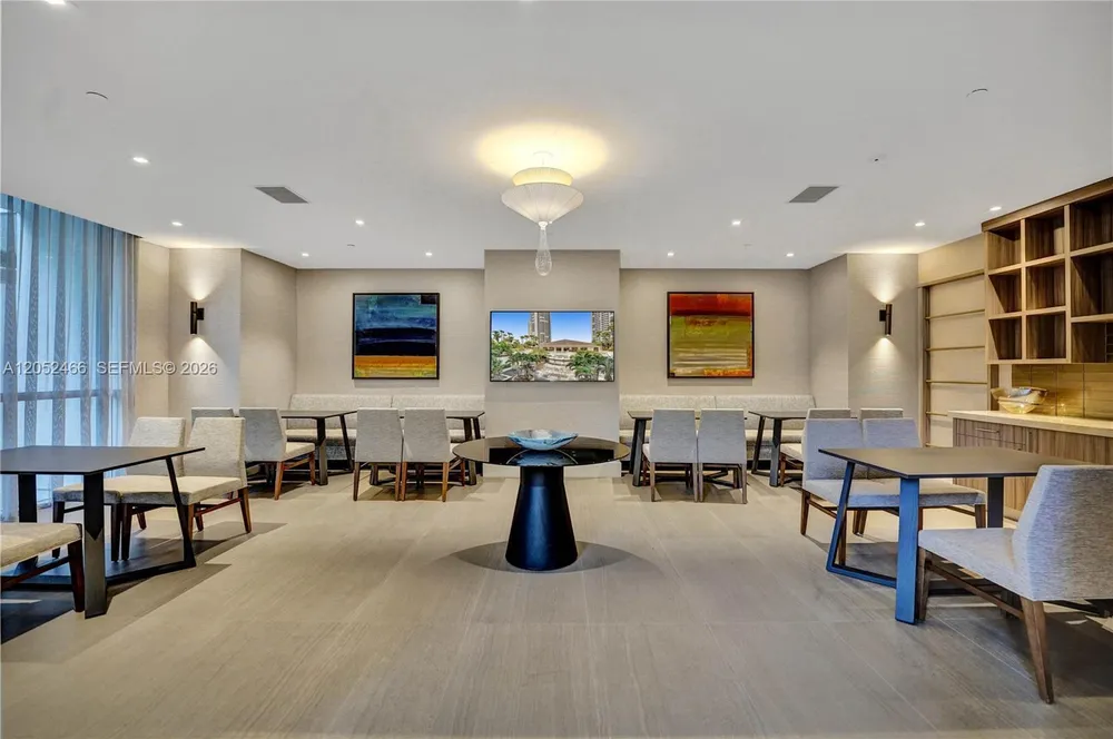 21150 Point Pl, Aventura, FL 33180