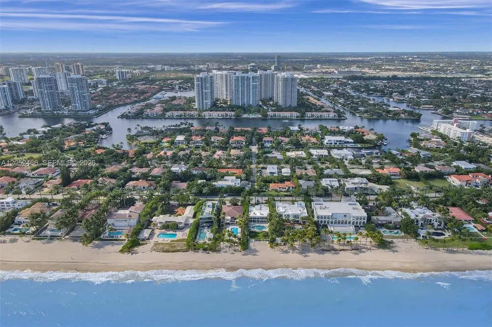 21150 Point Pl, Aventura, FL 33180