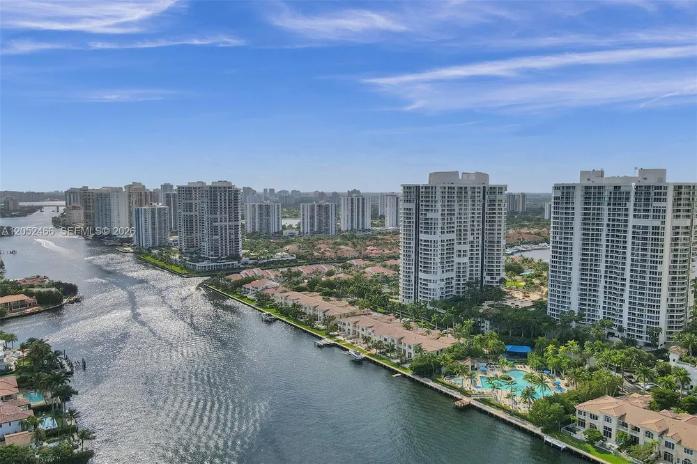 21150 Point Pl, Aventura, FL 33180