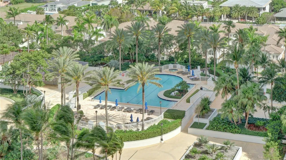 21150 Point Pl, Aventura, FL 33180